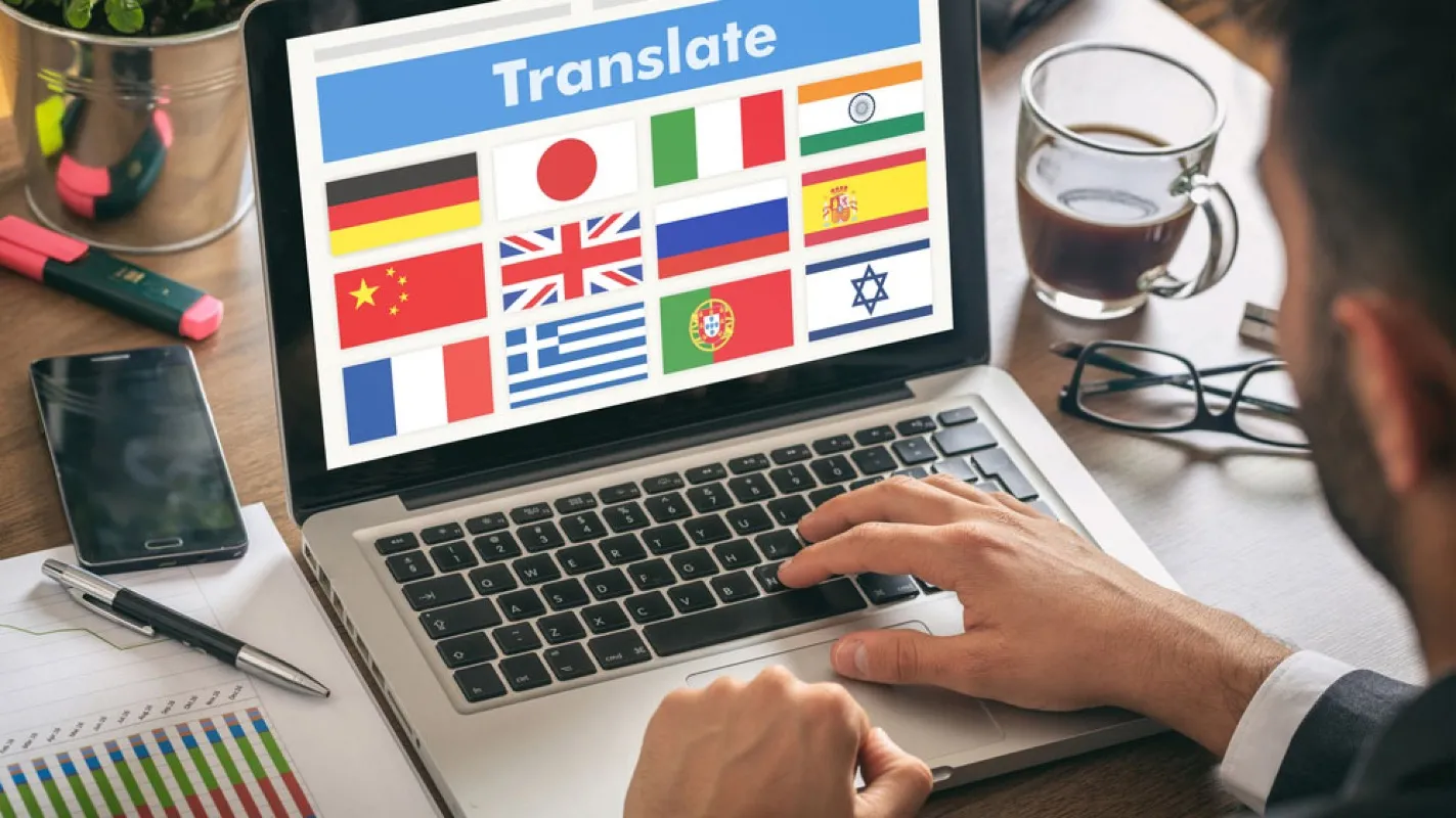 Hồ sơ cá nhân: Giấy khai sinh, sổ hộ khẩu, CCCD, hộ chiếu, giấy đăng ký kết hôn, bằng cấp, học bạ...