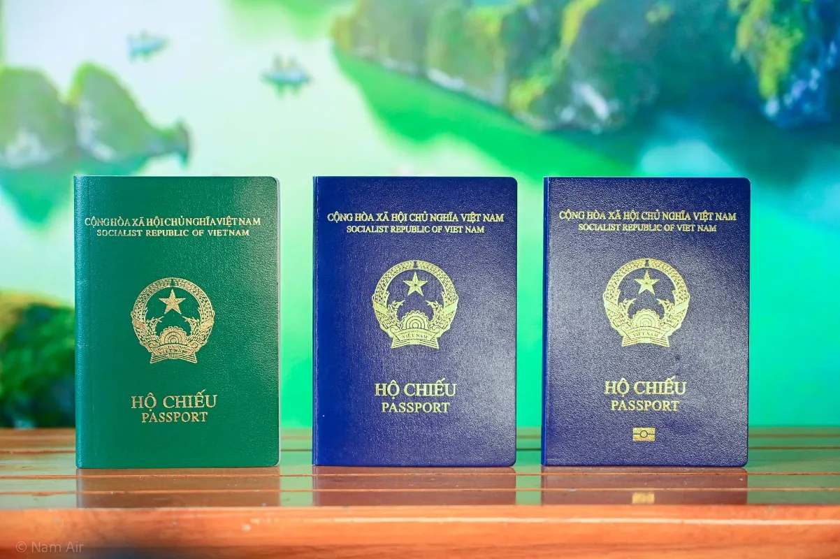 Cấp lại hộ chiếu bị mất hoặc hư hỏng.
